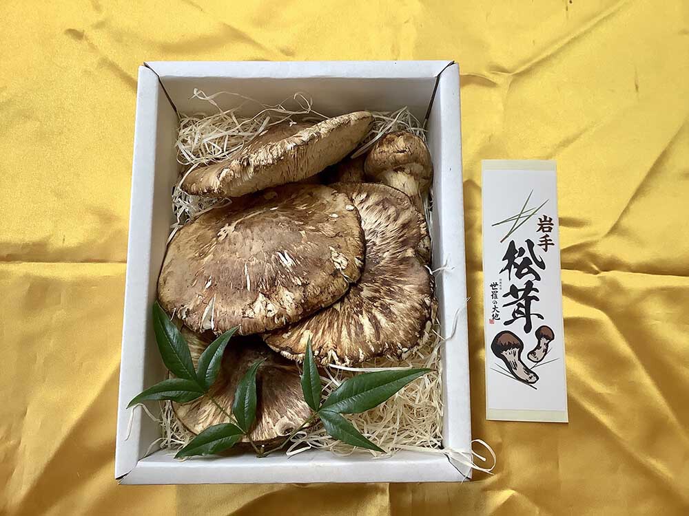 会食用5万円分の松茸の写真